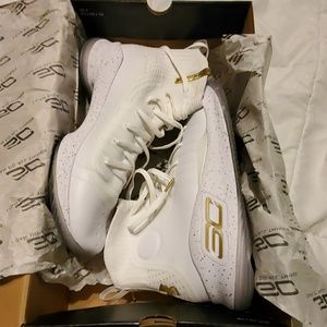 Under Armour Curry 4